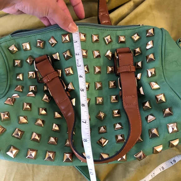 Purse 🤍 - Picture 6 of 6